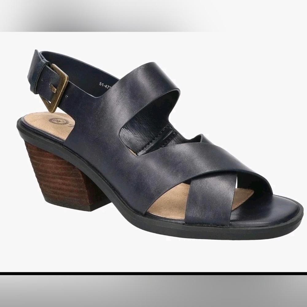 NIB Bella Vita Women's Cameron Heeled Sandal, Navy, 8.5 Wide New
